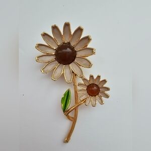 Weiss Enamel Brown Cabochon Gold Tone Metal Daisy Pin Brooch